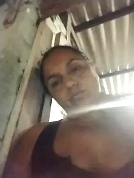 Snapshot of _Lizeth_ chatting on July 12, 1:18 am Lizeth online show from July 12, 1:18 am