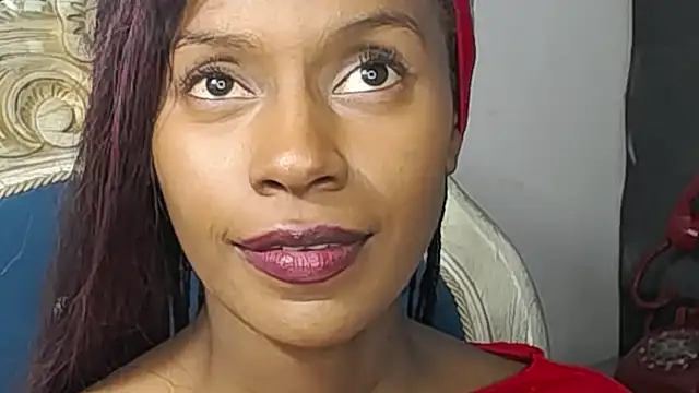 Aliis Love online show from November 21, 4:33 am