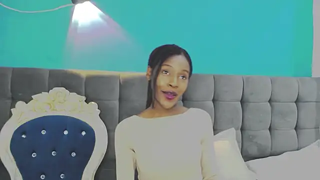 Aliis Love online show from November 23, 11:59 pm