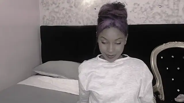 Aliis Love online show from February 12, 5:02 am