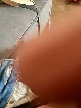 Snapshot of Jorge111235 chatting on November 16, 10:48 pm Jorge111235 online show from November 16, 10:48 pm