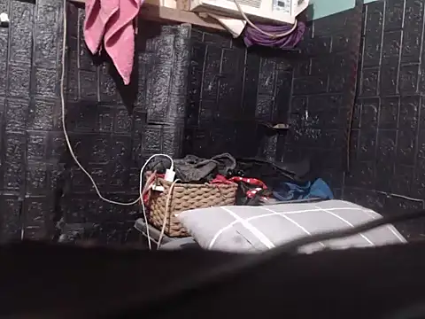 tsbrownmorena69 online show from April 15, 6:15 pm