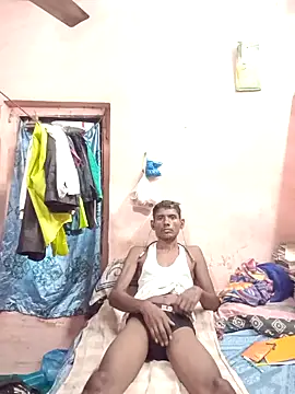 Snapshot of AjitArti chatting on November 7, 11:43 am AjitArti online show from November 7, 11:43 am