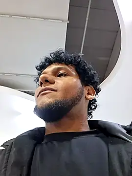 prototipoA45 online show from April 8, 7:03 pm