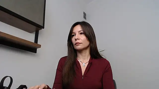 Veronichkaaa online show from January 8, 11:45 am