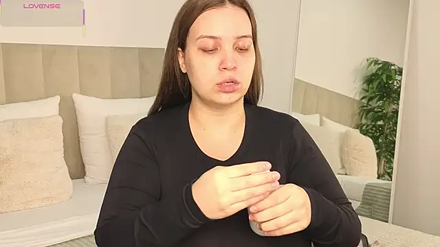 KilianaNoir online show from April 21, 7:14 am