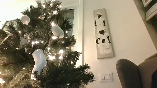 CuteDaddy92 online show from December 16, 9:31 pm