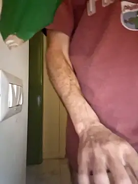 CuteDaddy92 online show from April 3, 11:58 pm