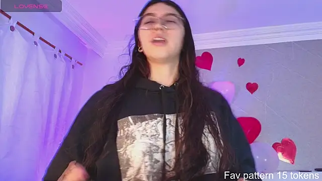 Lilith rose6 online show from February 14, 1:30 pm