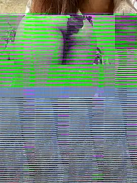 luna-sisi online show from January 18, 6:06 am