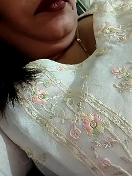 Snapshot of Cutegirl_789 chatting on November 21, 2:38 pm Cutegirl 789 online show from November 21, 2:38 pm