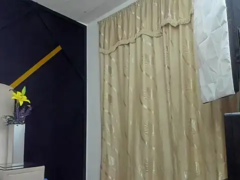 ShanellDiaz  online show from February 21, 2:34 am