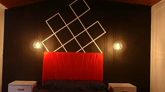 Logan Chloe online show from November 21, 12:59 pm