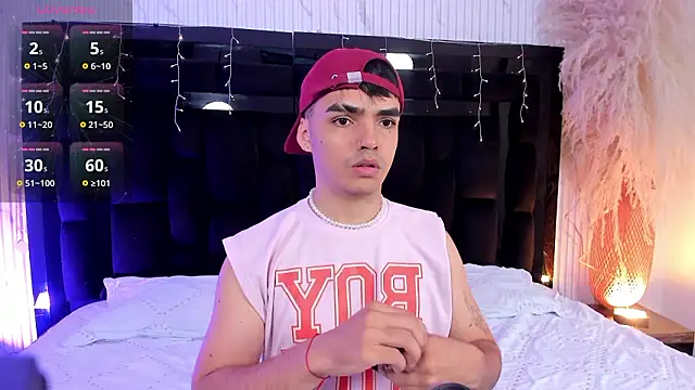 NicoKingg  online show from March 5, 1:07 pm