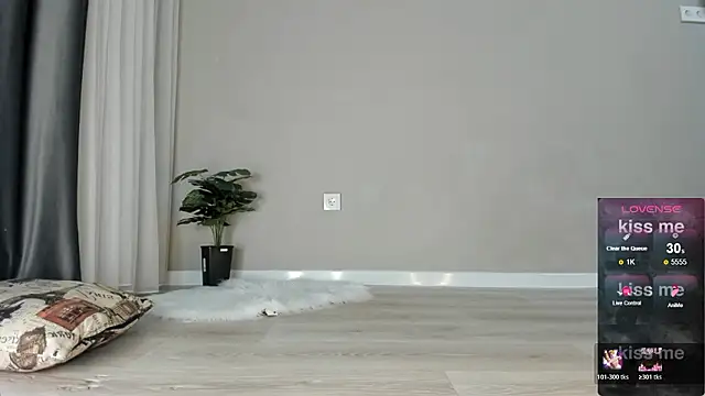 Snapshot of kimsoyeonn chatting on February 23, 11:13 pm kimsoyeonn online show from February 23, 11:13 pm