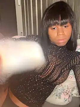 mayalouise online show from November 11, 4:01 am