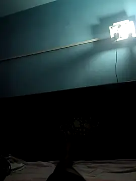 Touchmehotbitch online show from March 21, 11:30 pm