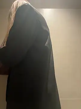 SashaCatt online show from November 14, 7:40 am