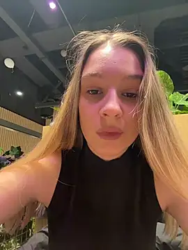 SashaCatt online show from December 2, 7:47 am