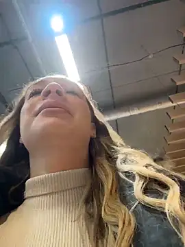 SashaCatt online show from April 9, 7:58 am