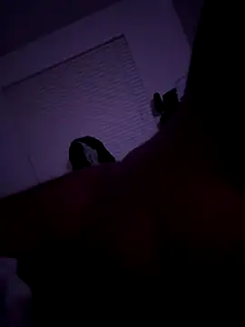 Snapshot of stroketillyoubuss chatting on November 8, 6:46 am stroketillyoubuss online show from November 8, 6:46 am