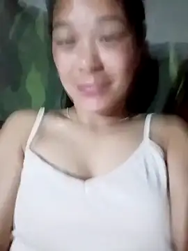 Lyla john online show from February 8, 12:25 am