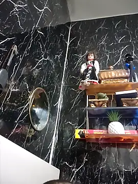 Saddamzaid1985 online show from April 16, 5:47 pm