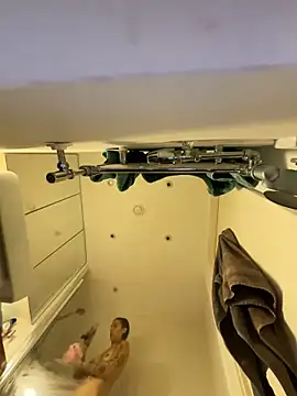 VenusEliteCo online show from November 11, 12:05 pm