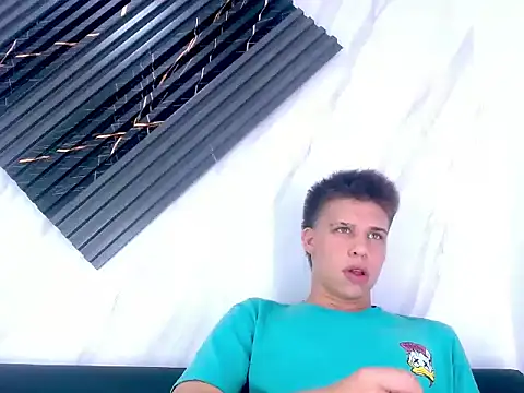 Liam York  online show from February 15, 8:35 am