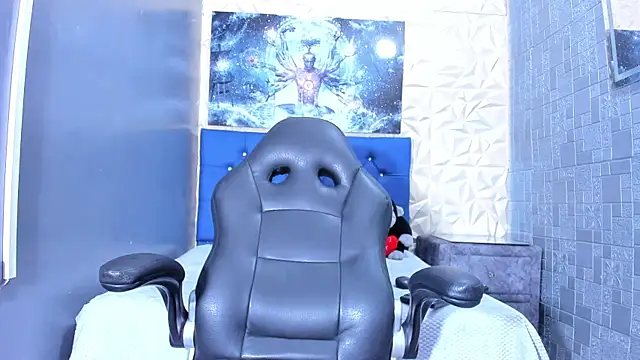 ElanGiraldo online show from April 21, 10:23 pm