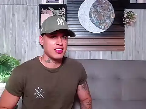 Snapshot of kenshop chatting on March 6, 4:31 am kenshop online show from March 6, 4:31 am