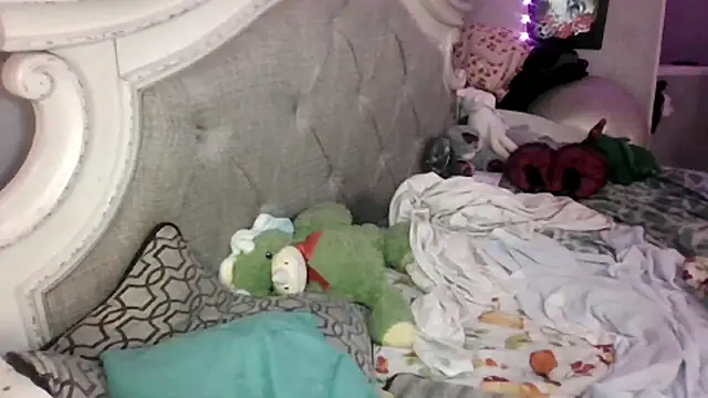 Dusaa  online show from February 28, 11:33 am