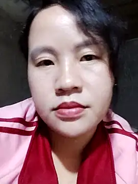 Snapshot of yelow-bee chatting on November 10, 4:17 pm yelow-bee online show from November 10, 4:17 pm