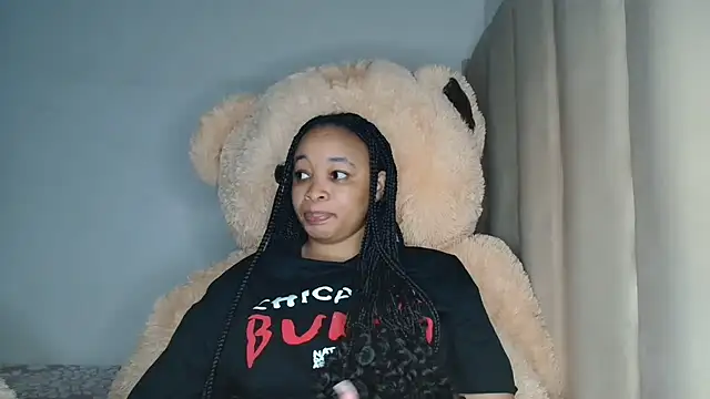 Nisha 102 online show from March 5, 9:44 pm