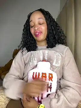 Nisha 102 online show from April 8, 6:30 pm