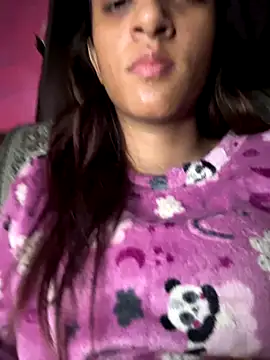 Your   Moonlight online show from December 18, 7:31 pm