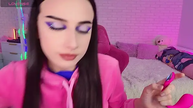 Darineko  online show from March 27, 3:23 am