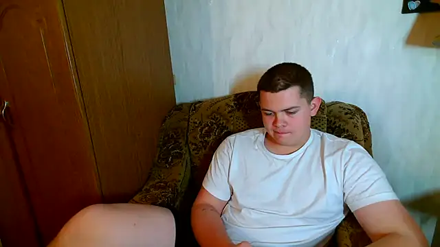 CuteButNaughty  online show from December 2, 6:14 pm