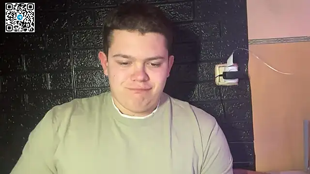 CuteButNaughty  online show from March 9, 9:08 pm