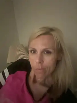 machineslut online show from June 29, 10:54 pm