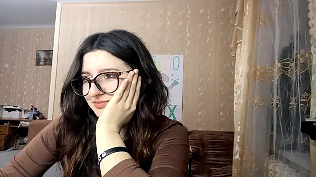 DonnieBooton online show from December 15, 1:15 pm