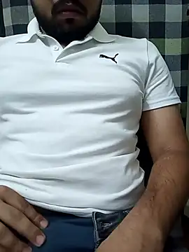 MrToxxic online show from November 10, 6:18 pm