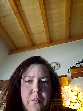 Snapshot of Persephone_CH_off chatting on December 3, 2:15 pm Persephone CH off online show from December 3, 2:15 pm