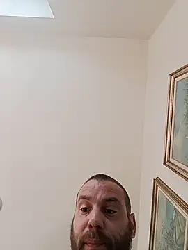 Alessiooo908 online show from April 26, 2:04 pm