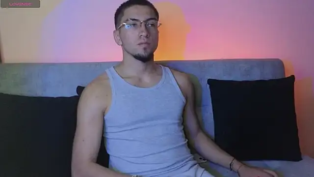 AresMassimoX online show from April 5, 2:47 pm