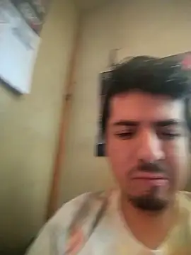 Snapshot of Gabriel_belen chatting on November 17, 2:45 pm Gabriel belen online show from November 17, 2:45 pm