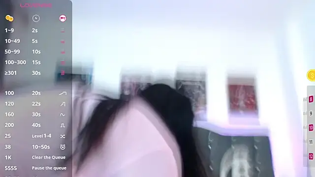 lunabritton1 online show from April 23, 3:08 am