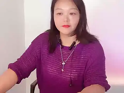 Snapshot of Lydia-Wei chatting on November 15, 3:15 am Lydia-Wei online show from November 15, 3:15 am