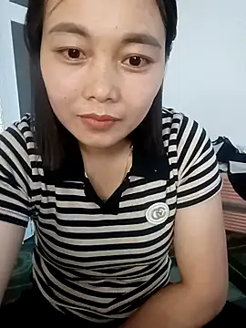 Snapshot of thuy-kieu chatting on November 10, 9:08 am thuy-kieu online show from November 10, 9:08 am