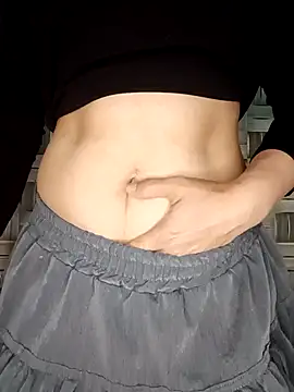 Snapshot of thuy-kieu chatting on March 9, 8:46 pm thuy-kieu online show from March 9, 8:46 pm